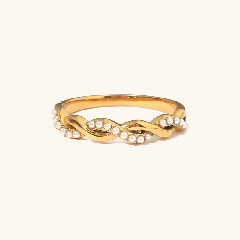 Vivienne Freshwater Pearl Ring