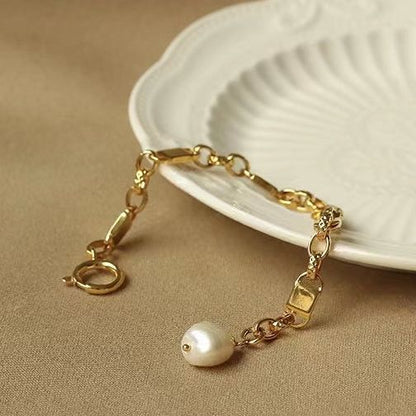 Elegant 18K Gold Plated Pearl Bracelet - Hypoallergenic, Tarnish Resistant Jewelry Gift
